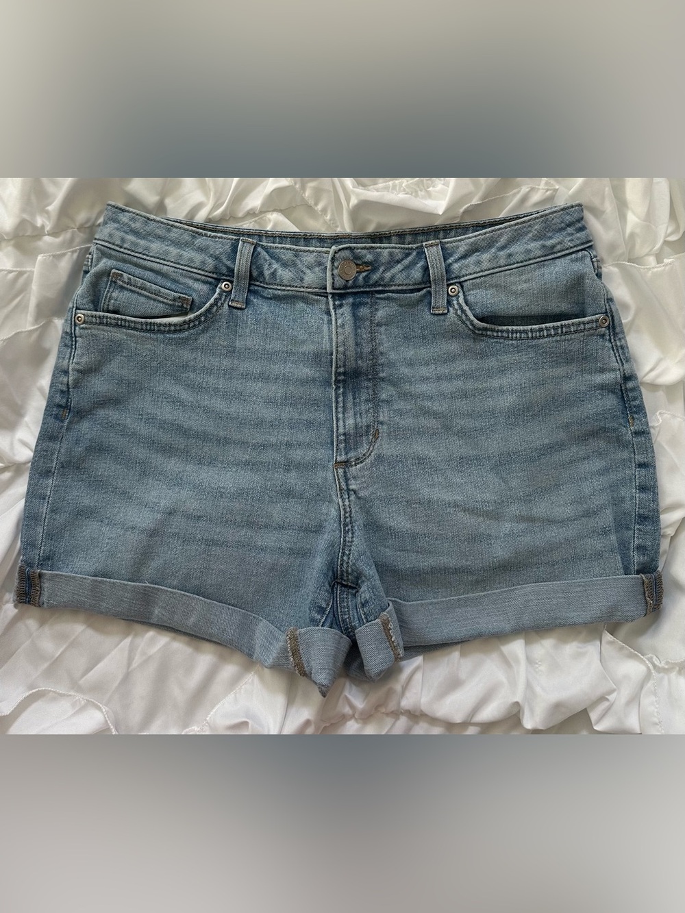 Sonoma Light Denim Shorts Women’s Size 16P
